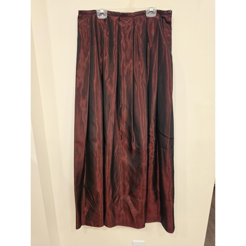 Vintage Burgundy Satin Skirt Size 12 Versailles New York USA Made